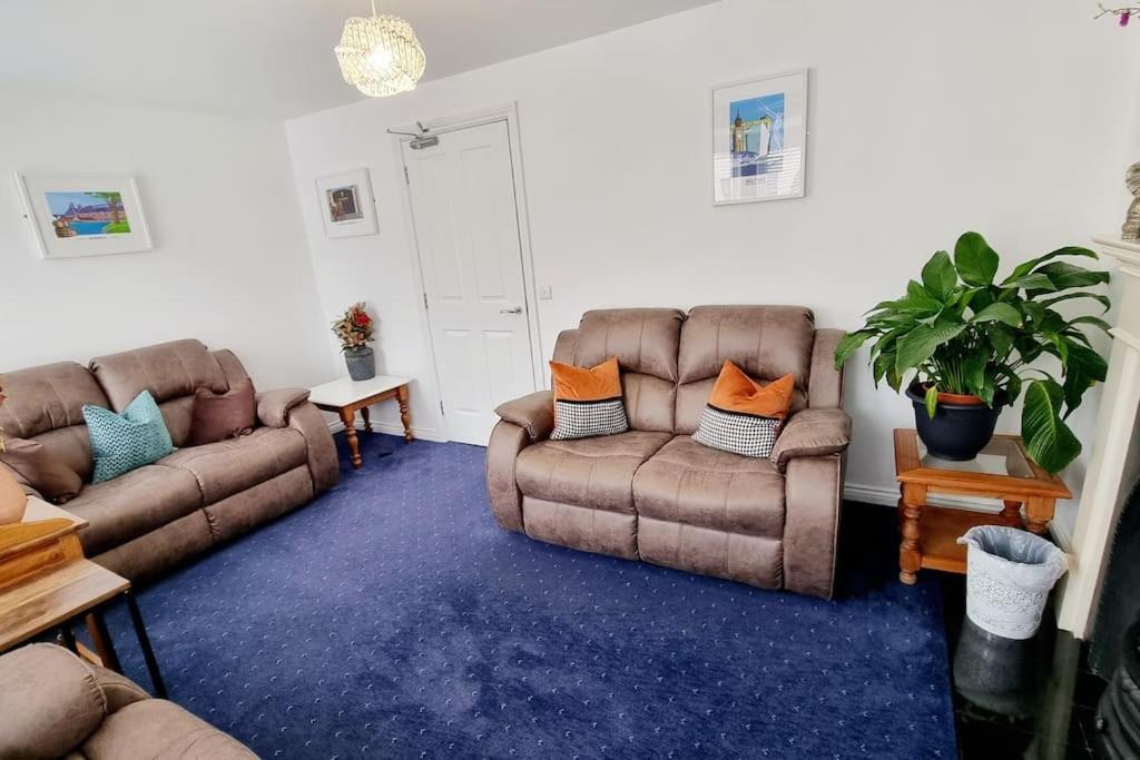 Causeway97 Townhouse Villa Portrush Buitenkant foto